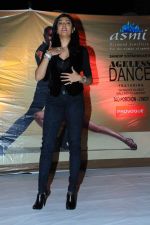 Sushmita Sen at Ageless Dance show by Sandip Soparrkar in Sheesha Sky Lounge Gold on 10th Jan 2012 (54).JPG